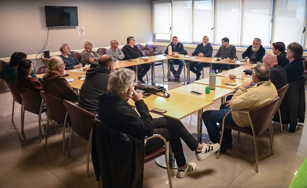 Se reunió el Frente de Gremios Estatales y se suma a la Jornada de ...