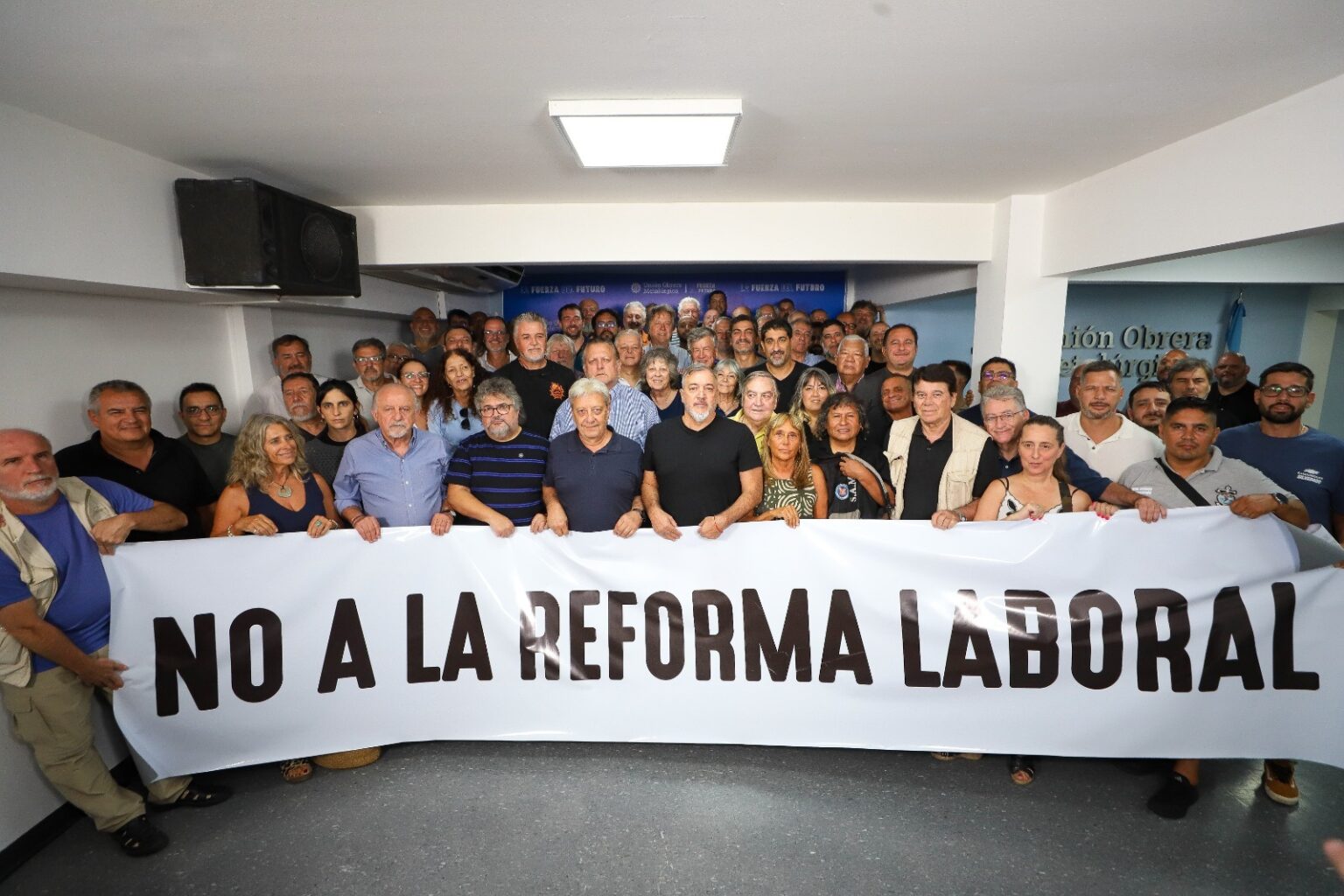 Las dos CTA y sindicatos de la CGT lanzan un plan de lucha contra la ...